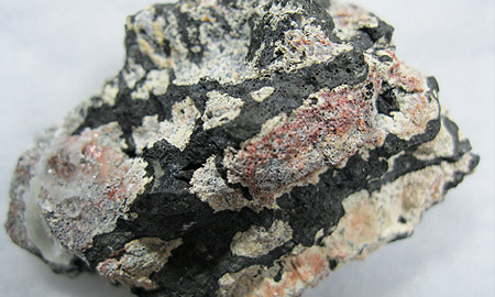 Chrome ore from Africa — chromite for stainless steel and refractory use