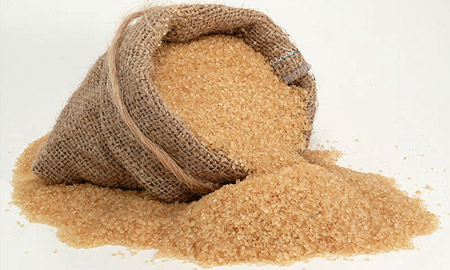 Raw brown cane sugar ICUMSA 600–1200 — polarization 96% min, Brazil